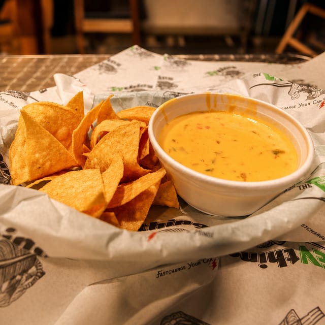 Hatch Chile con Queso and Chips.
